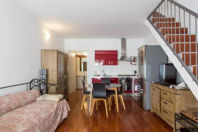 Vintage Apartment In Corvetto Area Милан Экстерьер фото